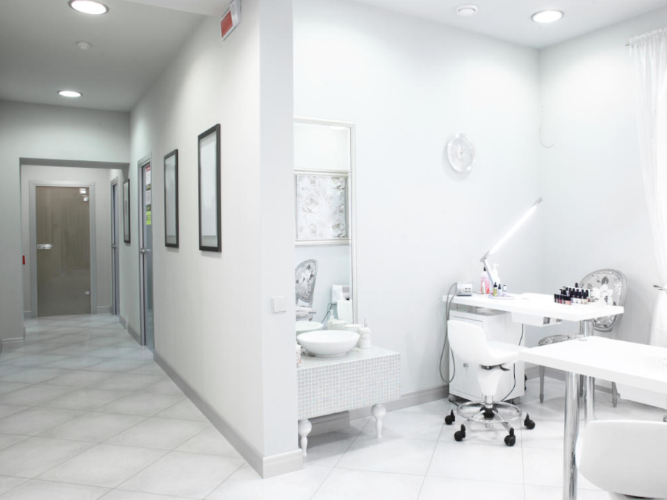 Commercial Painting - Clinic & Hospitals